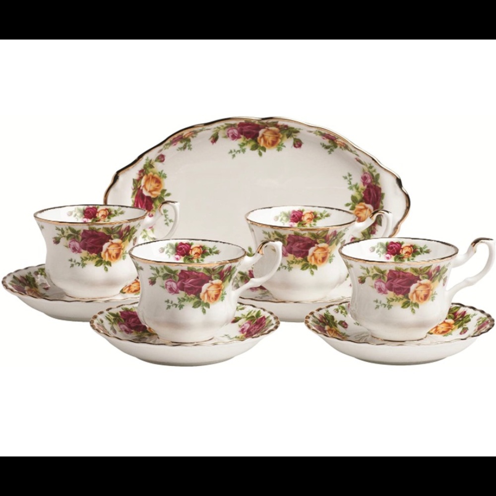Royal Albert Old Country Roses 9 Piece Teaset